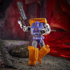 War for Cybertron Kingdom Deluxe Huffer