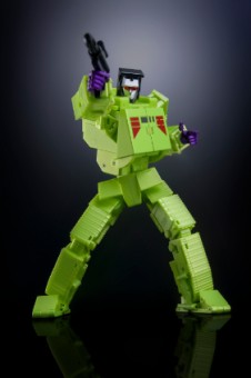 X-Transbots MX-45 Razor