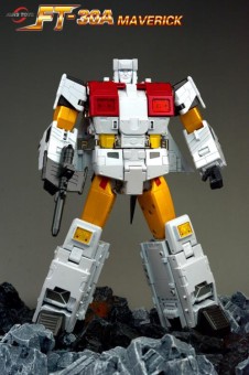 Fans Toys FT-30A Maverick (2025 Reissue)