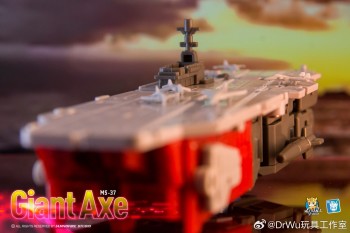 DR. WU MS-37 Giant Axe with Bonus