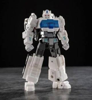 Iron Factory IF-EX44 FG City Commander (First Generation)