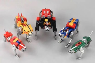 Muscle Bear Golion Blitzway Replica
