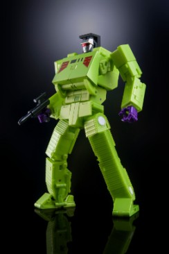 X-Transbots MX-45 Razer