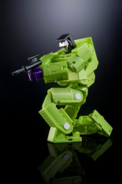 X-Transbots MX-45 Razer