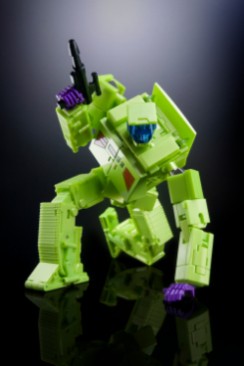 X-Transbots MX-45 Razer