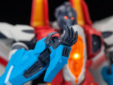 Hongli PF-01 Red Falcon