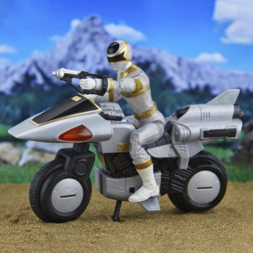 Power Rangers In Space Deluxe Silver Ranger and Silver Cycle