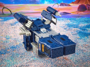 Transformers Legacy Voyager Soundwave