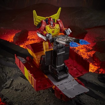 War for Cybertron Kingdom Commander Rodimus Prime