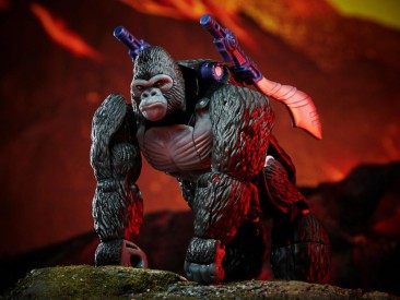 War for Cybertron Kingdom Optimus Primal