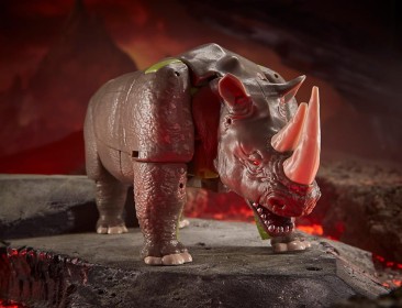 War for Cybertron Kingdom Rhinox