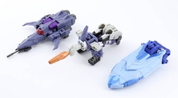 DX9 Toys Doombringers (Plague, Tyrant and Hurricane) - War in Pocket