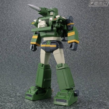 Takara Tomy Masterpiece MP-47 Hound