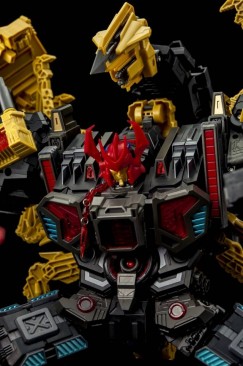 Maketoys MCB03P Devil Stinger