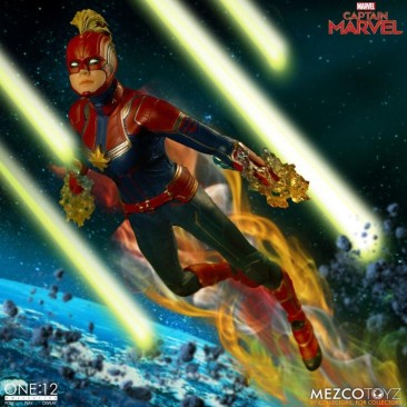 Mezco Toyz X-Men Captain Marvel One:12 Collective