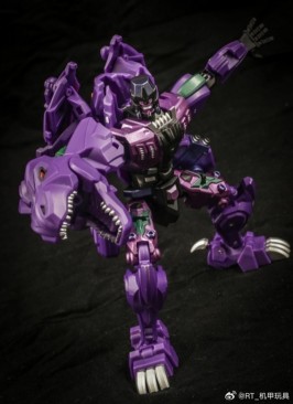 Robot Toys RT-2 Tyrant