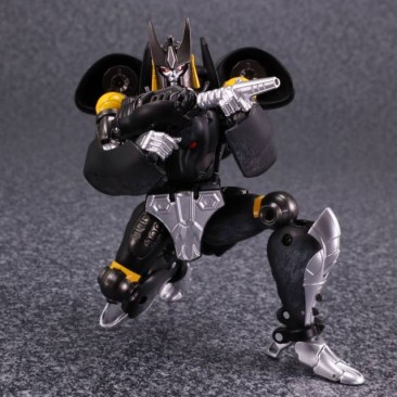 Masterpiece MP-34S Shadow Panther