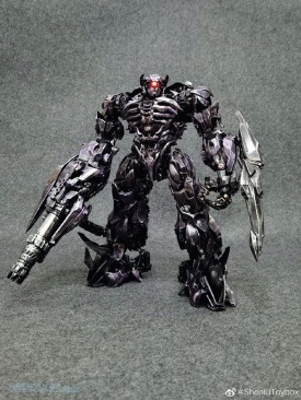 ZS-01 Oversized Zeus Toys