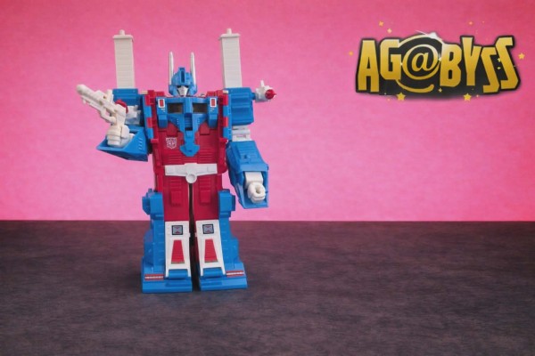 Transformers Missing Link C-10 Ultra Magnus