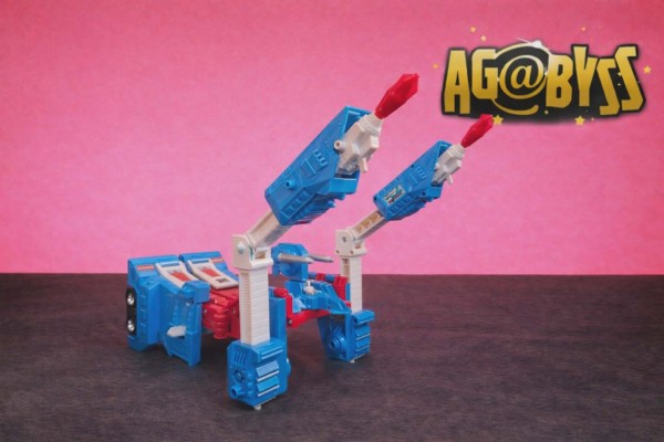 Transformers Missing Link C-10 Ultra Magnus