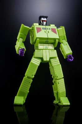X-Transbots MX-45 Razor