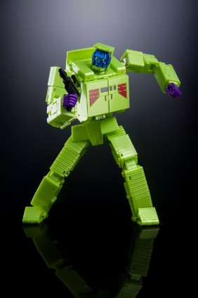 X-Transbots MX-45 Razor