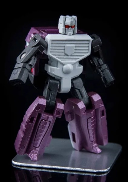 KFC EAVI METAL Phase 9-A+ Off-White Kingorilla & Kongor (2026 Reissue)
