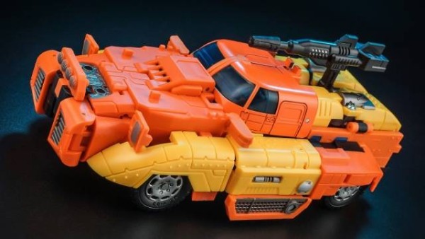 Unique Toys UT-Y03 Sworder