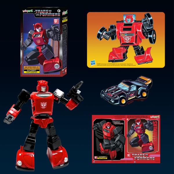 BotCon Exclusive Cliffjumper w/ Pin and Card