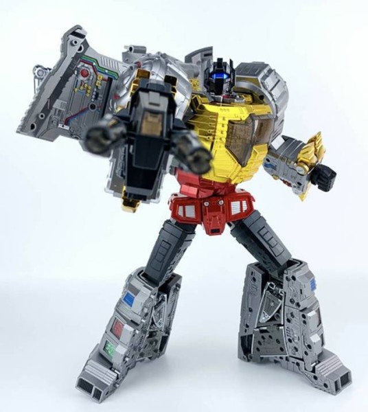 GigaPower Gigasaurs HQ-01R Superator Chrome Version