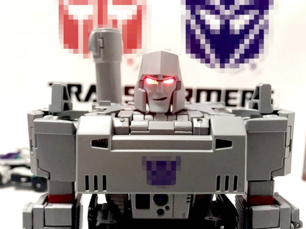 Model-001 LED Light-Up MP-36 Megatron Faces