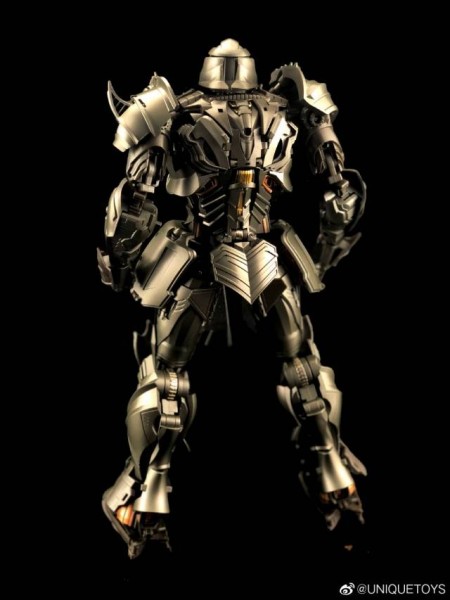 Unique Toys UT-03 Dragoon